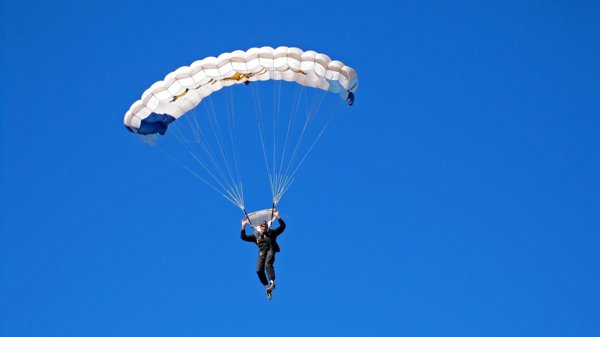 爱游戏app-上海“青春篮球季”点燃青少年运动热情，推动全民健身，2021上海青少年篮球锦标赛